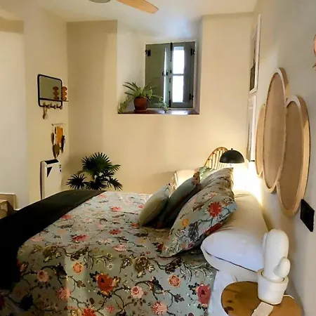 아파트 El 6 De Busquet *